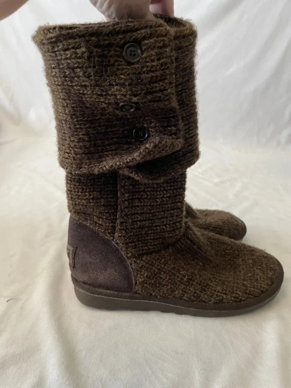 Women's Size 8 Uggs Classic Cardy Booties Slouchy Knit Buttons